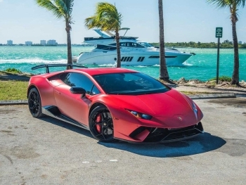 Lease Your Luxury Vehicle in Miami image