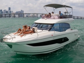 Miami Boat Rental image
